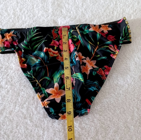 Venus Floral Bikini Set with Gold Stripes, Size 4 - Picture 15 of 16
